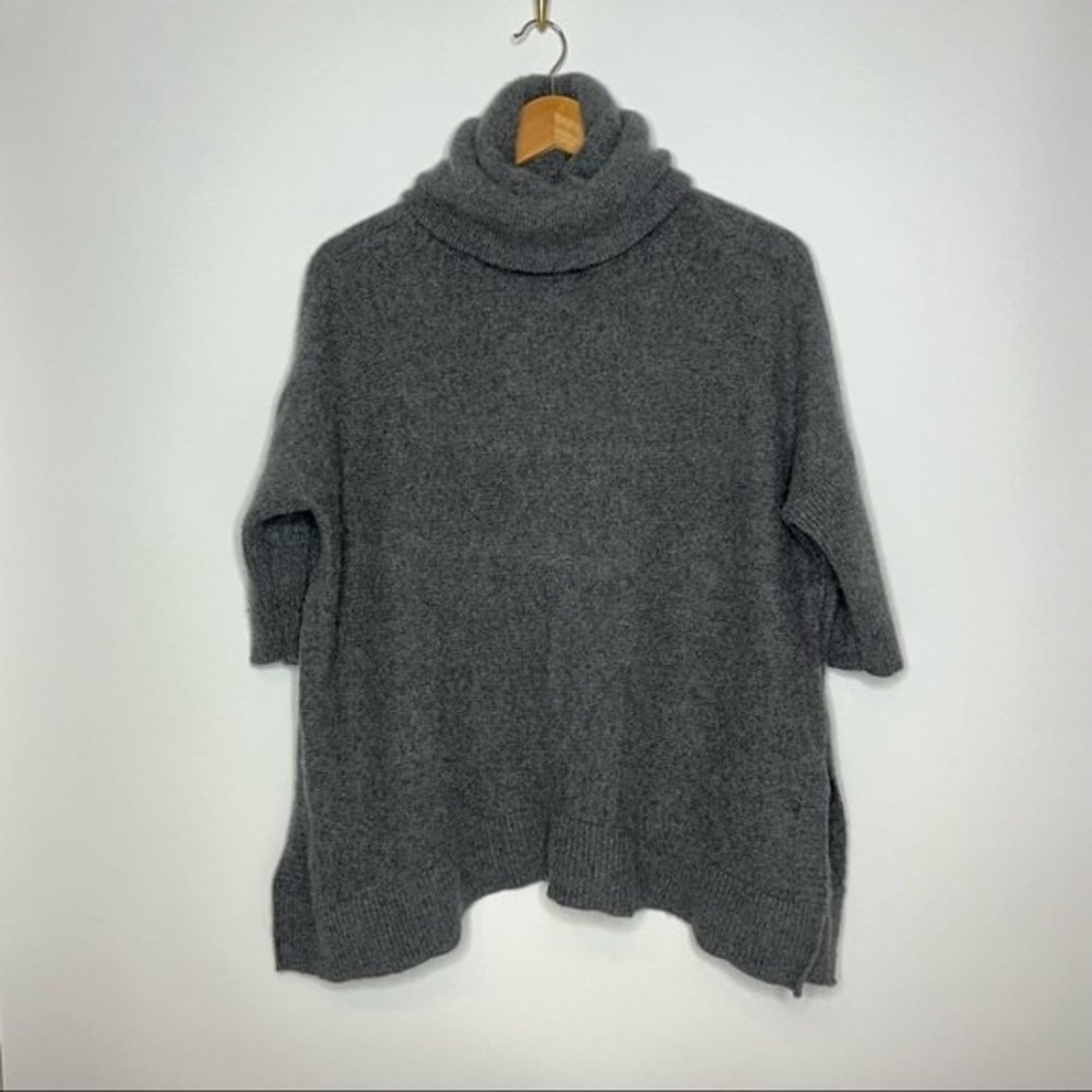 360 Cashmere Funnel Neck Gray Size Medium